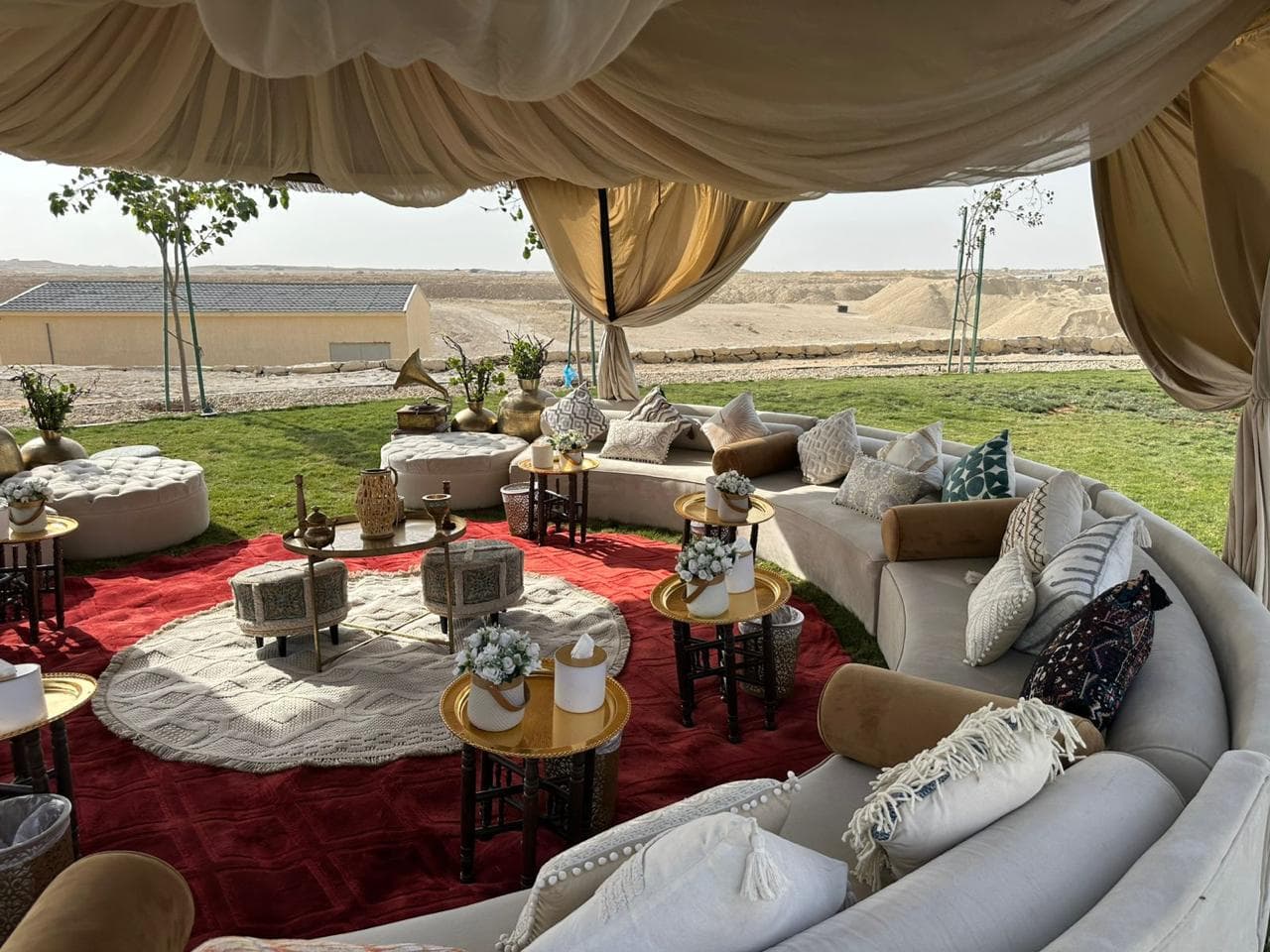 جلسات كنب فاخرة